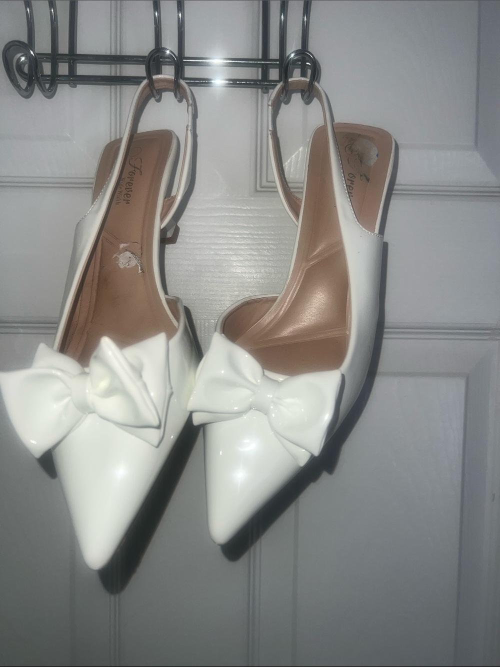 Wife Width White Bow Pointed Toe Slingback Heels